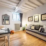Elegante Casa Ai Piedi Di Piazzale Michelangelo